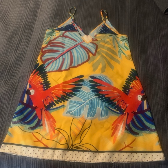 Silk dress with fun designs - Picture 2 of 2